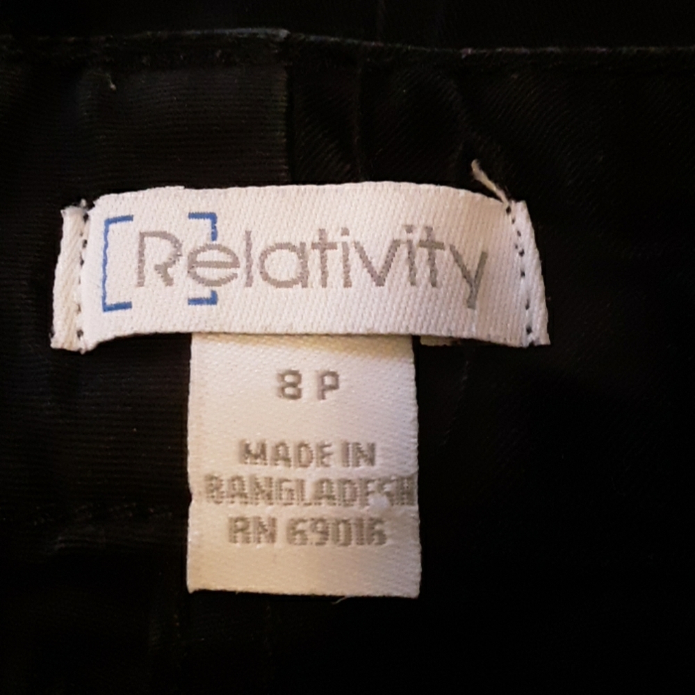 Relativity capris - Picture 2 of 4